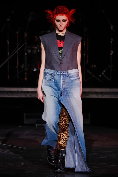 Look 47